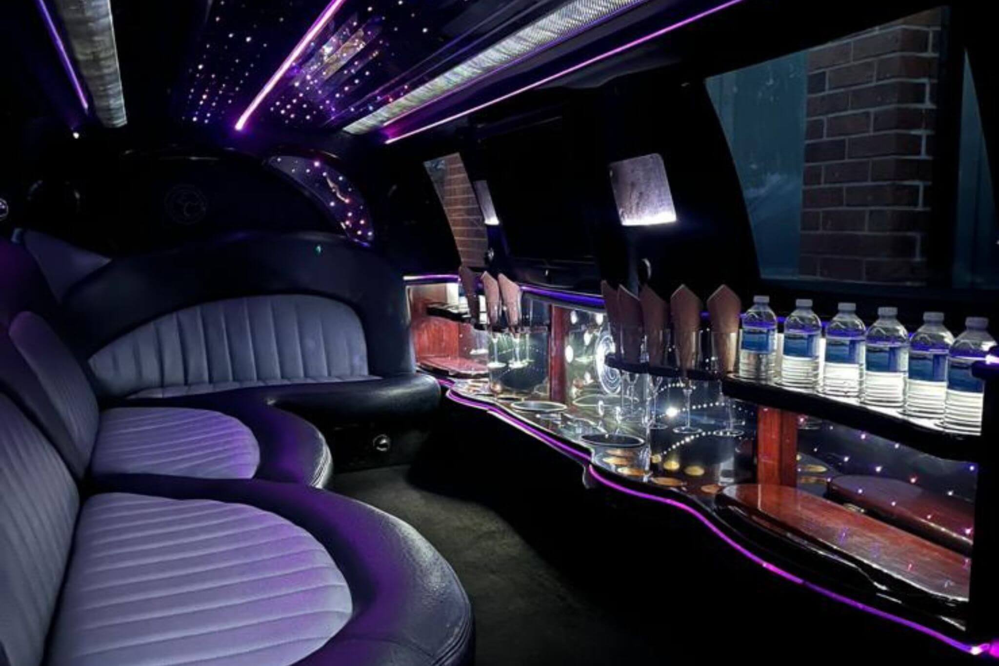 lincoln stretch limo interior